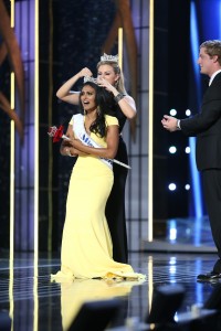 Nina Davaluri Crowned Miss America 2014