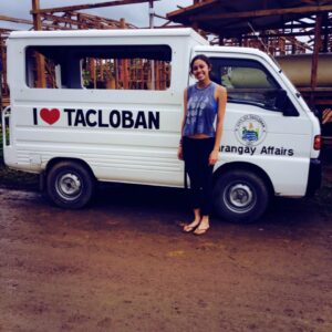  Ariel Neidermeier in Tacloban