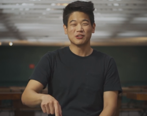 Ki Hong Lee