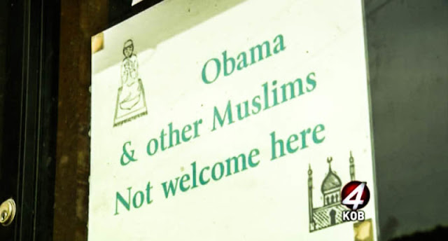 Islamphobic sign